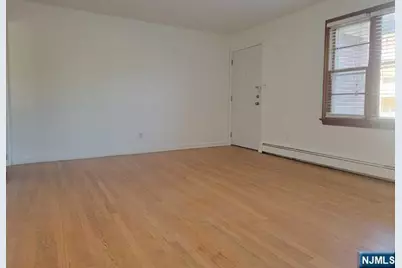 156 Chestnut Street B - 2nd Fl #B - 2nd fl, Rutherford, NJ 07070 - Photo 13