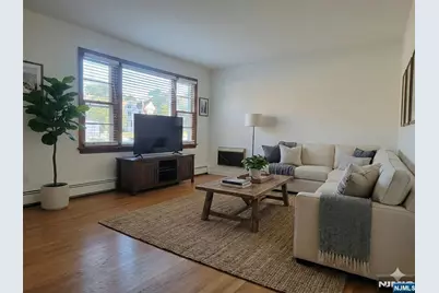 156 Chestnut Street B - 2nd Fl #B - 2nd fl, Rutherford, NJ 07070 - Photo 11