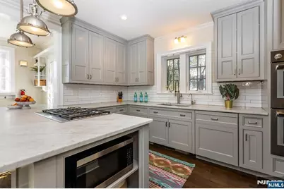 64 Forest Avenue, Glen Ridge, NJ 07028 - Photo 17