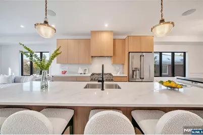 265 13th Street, Palisades Park, NJ 07650 - Photo 13