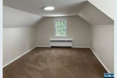 509 Spencer Drive, Wyckoff Township, NJ 07481 - Photo 17