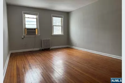 425 New Milford Avenue 2 #2, Dumont, NJ 07628 - Photo 7