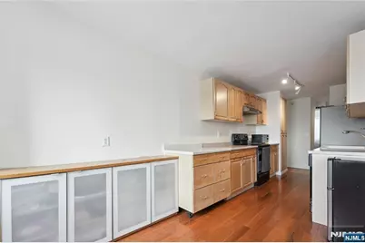 200 Winston Drive 1902 #1902, Cliffside Park, NJ 07010 - Photo 11