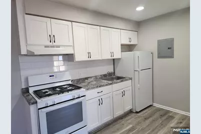 63 E Main Street 14 #14, Bogota, NJ 07603 - Photo 5