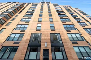 2 Constitution Ct 106, Hoboken, NJ 07030 - Photo 27