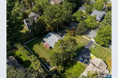 40 Magnolia Avenue, Tenafly, NJ 07670 - Photo 47