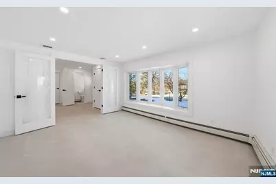 40 Magnolia Avenue, Tenafly, NJ 07670 - Photo 7