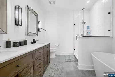 63 Aspen Drive 6323 #6323, Cedar Grove, NJ 07009 - Photo 31