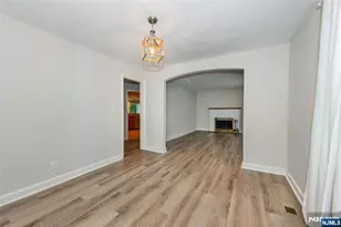 35 Taggart Way, Saddle Brook Township, NJ 07663 - Photo 15