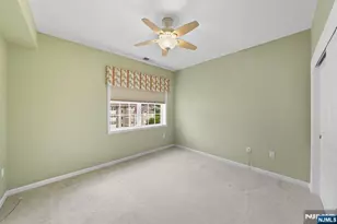 6406 Warrens Way Top Floor &amp Dee, Wanaque, NJ 07465 - Photo 13