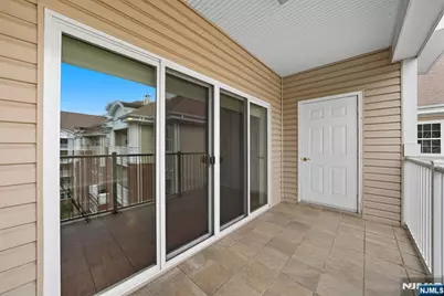 6406 Warrens Way Top Floor &amp; Dee #TOP FLOOR &amp; DEE, Wanaque, NJ 07465 - Photo 35