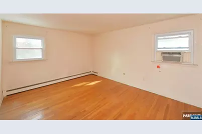 130 Washington Avenue, New Milford, NJ 07646 - Photo 19