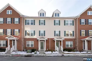 80 Landmark Ln, Fair Lawn, NJ 07410 - Photo 19