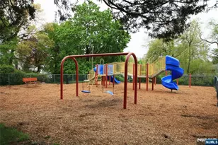 80 Landmark Ln, Fair Lawn, NJ 07410 - Photo 23