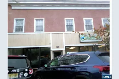 196 Rock Road 2 B #2 B, Glen Rock, NJ 07452 - Photo 1