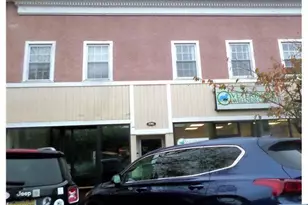 196 Rock Road 2 B, Glen Rock, NJ 07452 - Photo 1