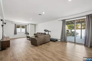 11 Hudson Terrace, Englewood Cliffs, NJ 07632 - Photo 21