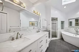 11 Hudson Terrace, Englewood Cliffs, NJ 07632 - Photo 13