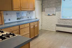 102 Scoles Ave, Clifton, NJ 07012 - Photo 7