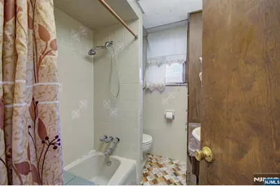 114 Elm Street, West Orange Township, NJ 07052 - Photo 9