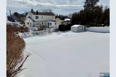 83 Ploch Road, Clifton, NJ 07013 - Photo 3