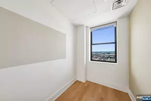 4 Beacon Way Ph 1900, Jersey City, NJ 07304 - Photo 23