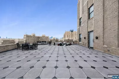 4 Beacon Way Ph 1900 #PH 1900, Jersey City, NJ 07304 - Photo 31