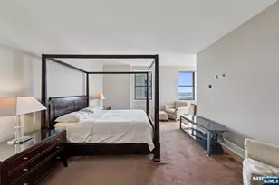 4 Beacon Way Ph 1900, Jersey City, NJ 07304 - Photo 17