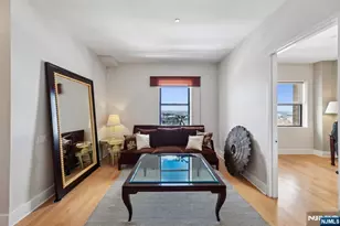 4 Beacon Way Ph 1900, Jersey City, NJ 07304 - Photo 9