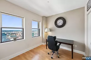 4 Beacon Way Ph 1900, Jersey City, NJ 07304 - Photo 21