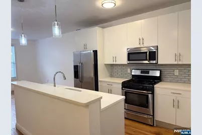 400 Passaic Avenue 207 #207, East Newark, NJ 07029 - Photo 5