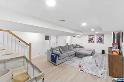 17-11 Berdan Avenue, Fair Lawn, NJ 07410 - Photo 29