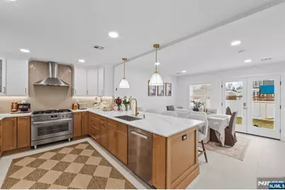 17-11 Berdan Avenue, Fair Lawn, NJ 07410 - Photo 5