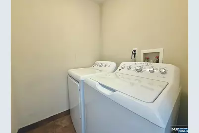 623-625 Magnolia Avenue 2 #2, Elizabeth, NJ 07206 - Photo 5