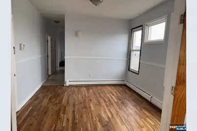 590 Hawthorne Avenue 2nd Floor #2nd Floor, Newark, NJ 07112 - Photo 9