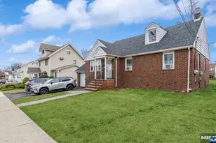 326 Parker Ave 1, Hackensack, NJ 07601 - Photo 3