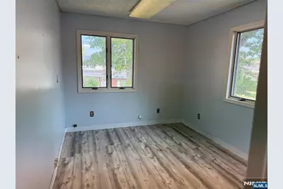 10-14 Saddle River Road, Fair Lawn, NJ 07410 - Photo 5