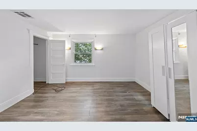 56 E Madison Avenue, Cresskill, NJ 07626 - Photo 17