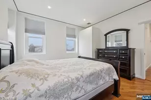 239 Desoto Pl, Cliffside Park, NJ 07010 - Photo 19