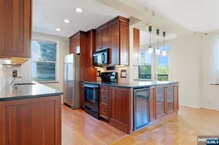 1450 Palisade 3I, Fort Lee, NJ 07024 - Photo 3