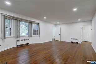 4-21 Saddle River, Fair Lawn, NJ 07410 - Photo 3