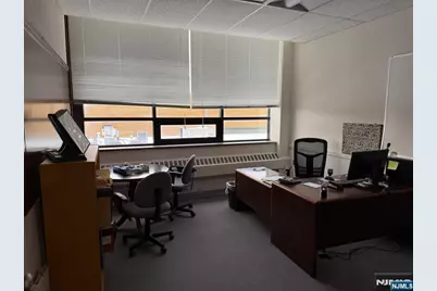 1051 Bloomfield Avenue 2A #2A, Clifton, NJ 07012 - Photo 19