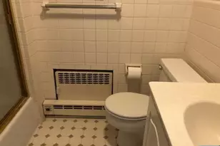 636 Wyckoff Ave, Wyckoff Township, NJ 07481 - Photo 17