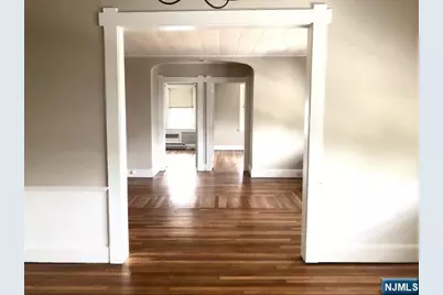 636 Wyckoff Avenue, Wyckoff Township, NJ 07481 - Photo 1