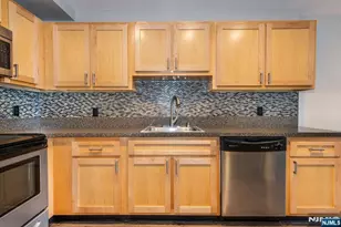 115 Polifly Road 5D, Hackensack, NJ 07601 - Photo 7