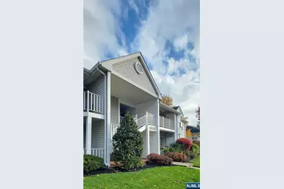 1060 Ash Drive, Mahwah, NJ 07430 - Photo 1