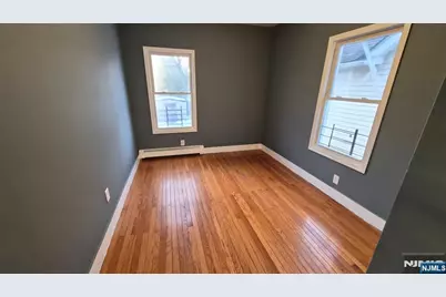 104 Wallington Avenue, Wallington, NJ 07057 - Photo 13