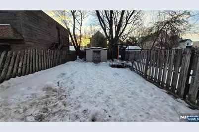 104 Wallington Avenue, Wallington, NJ 07057 - Photo 19