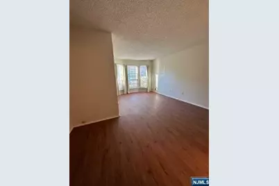 499 Quince Court, Mahwah, NJ 07430 - Photo 13