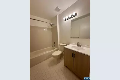 499 Quince Court, Mahwah, NJ 07430 - Photo 19